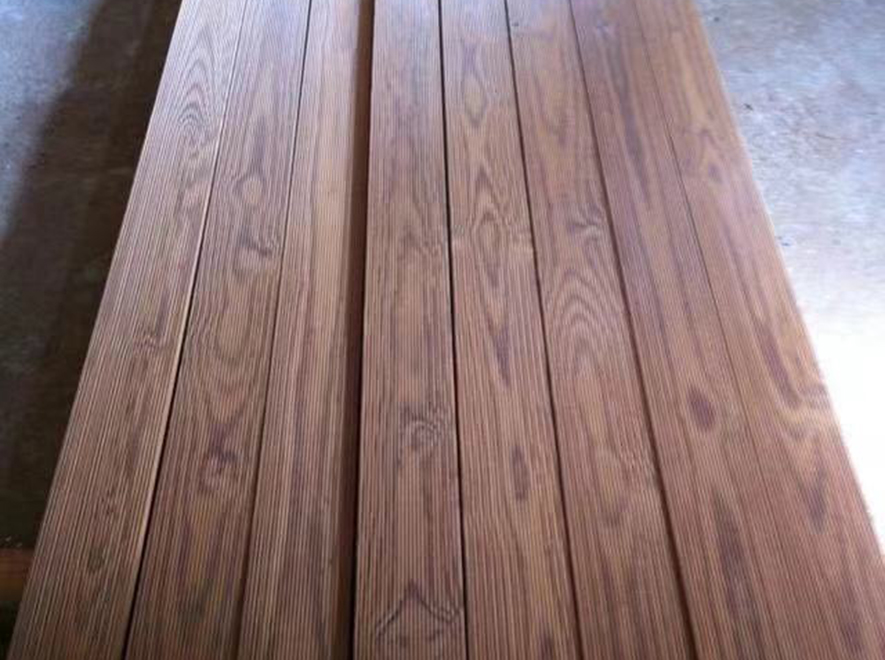 Depth carbonized wood of southern pine